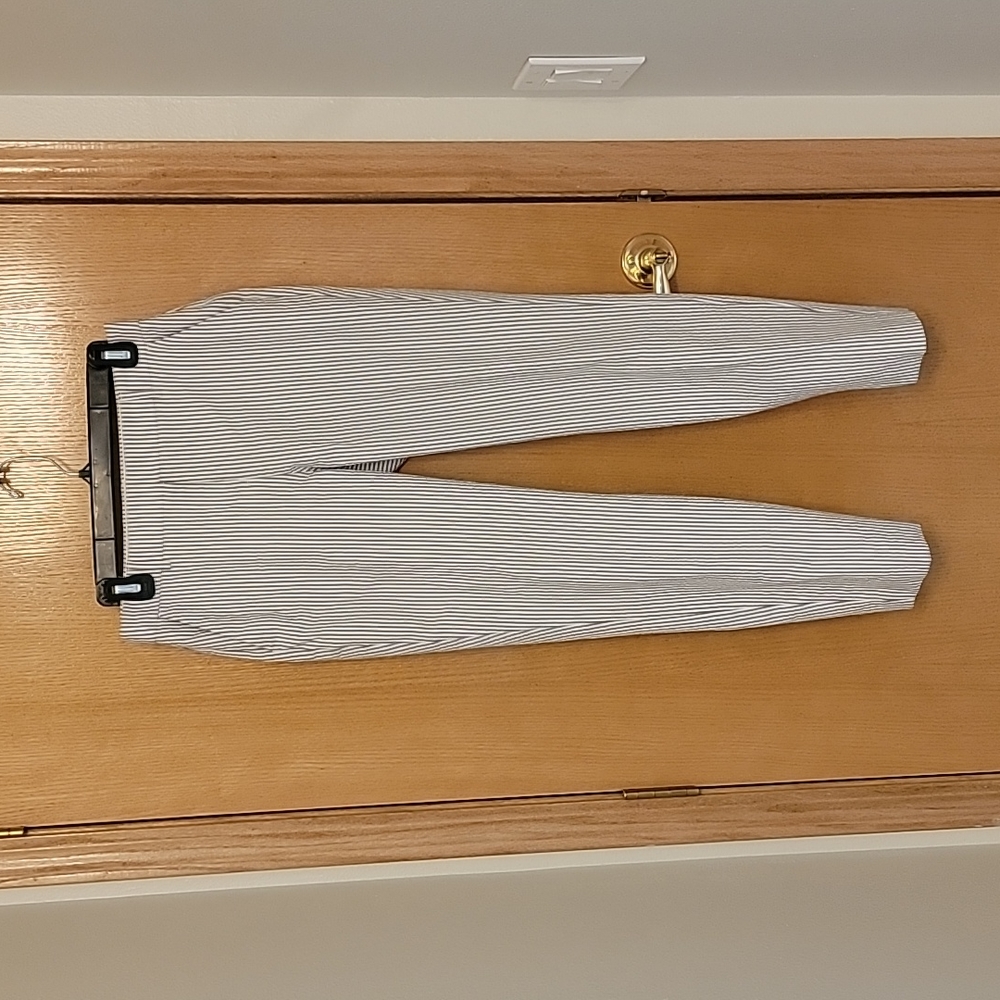 Express seersucker dress pant.